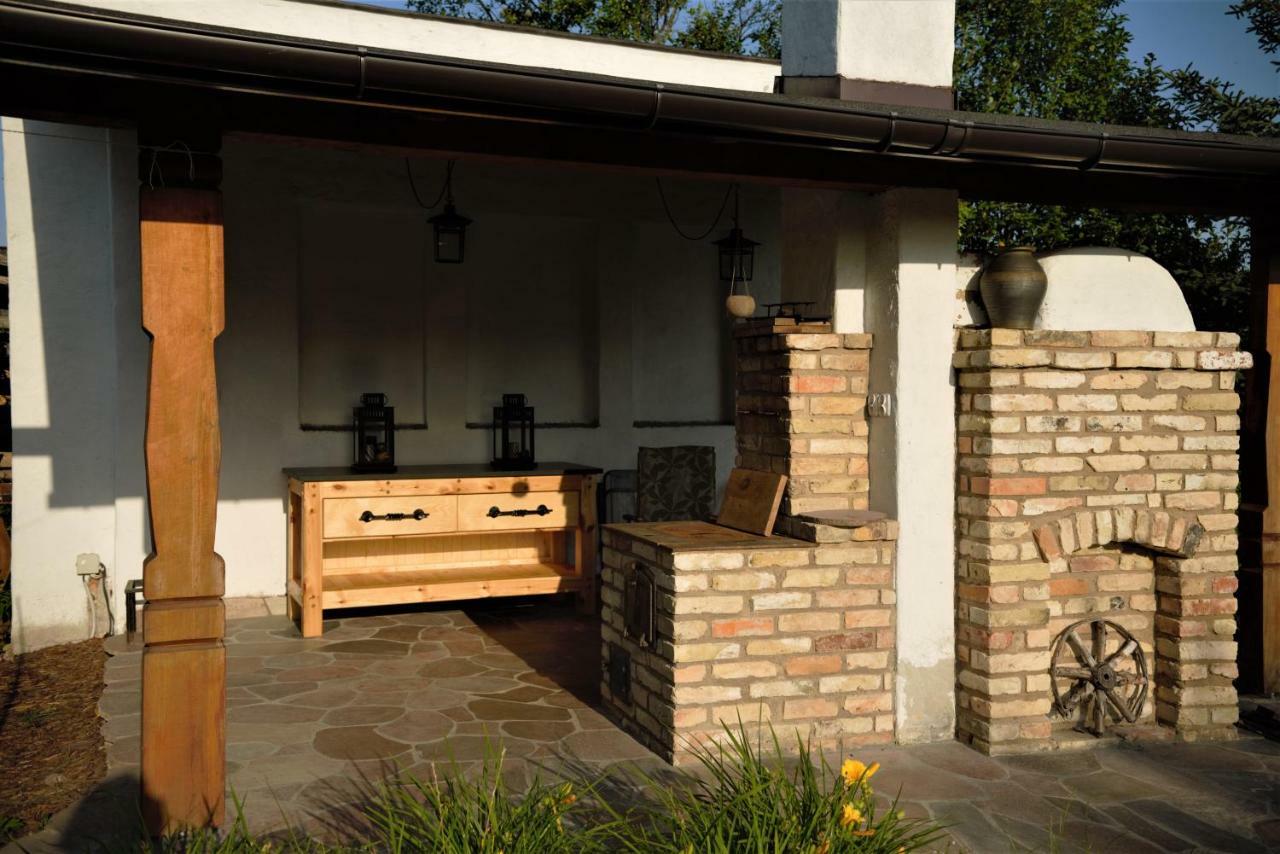 Bialowieski Dworek Holiday home *